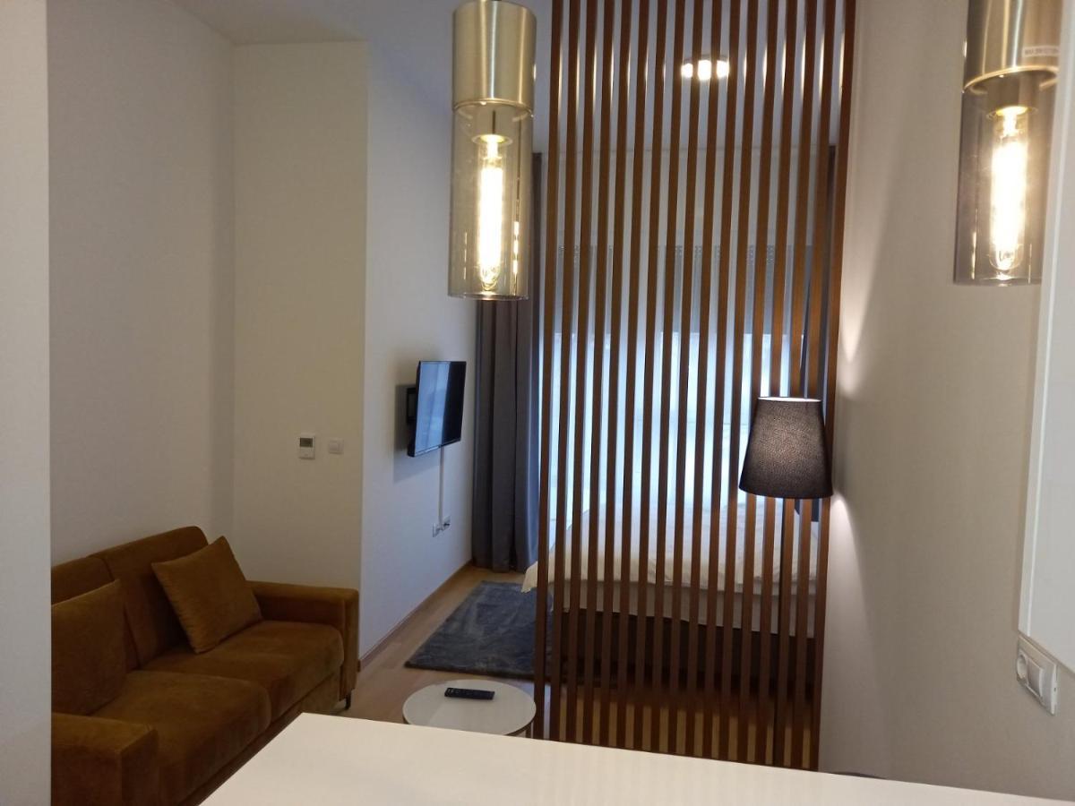 Lux Opera Lägenhet Banja Luka Exteriör bild